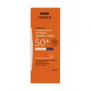 ACOF NESIRA SOLAR F50 FLU FAC COLOR 50ML